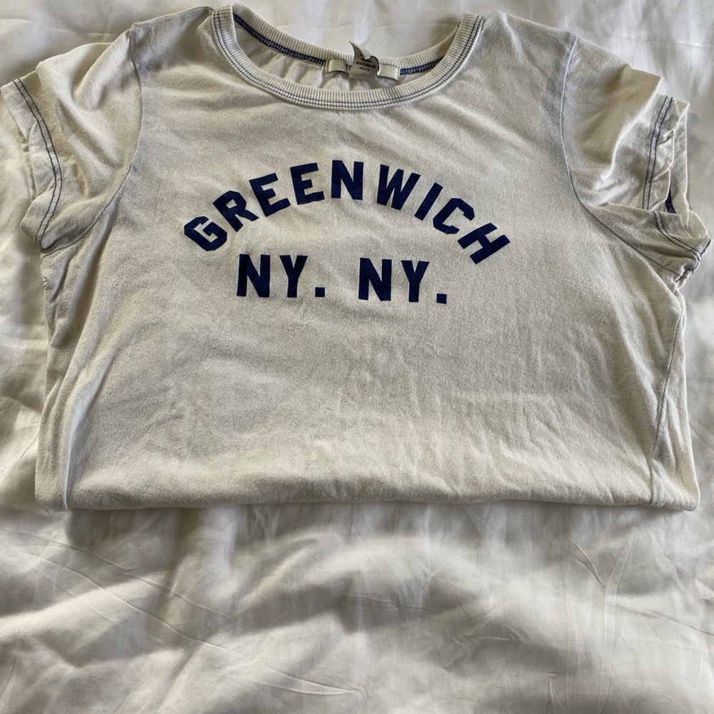 Graphic tee